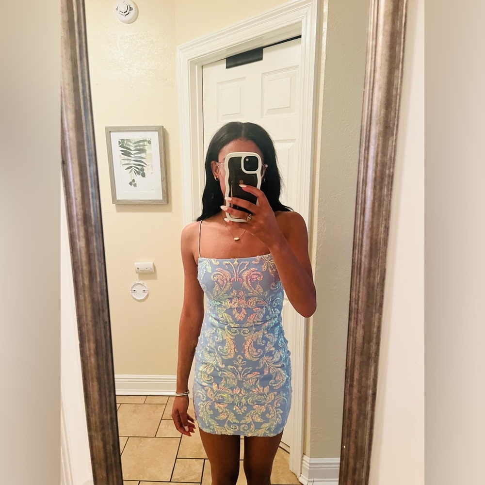 Elegant Blue Floral Dress